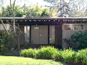http://cs.justinrwood.com/files/dimgs/thumb_2x300_5_36_295.jpg